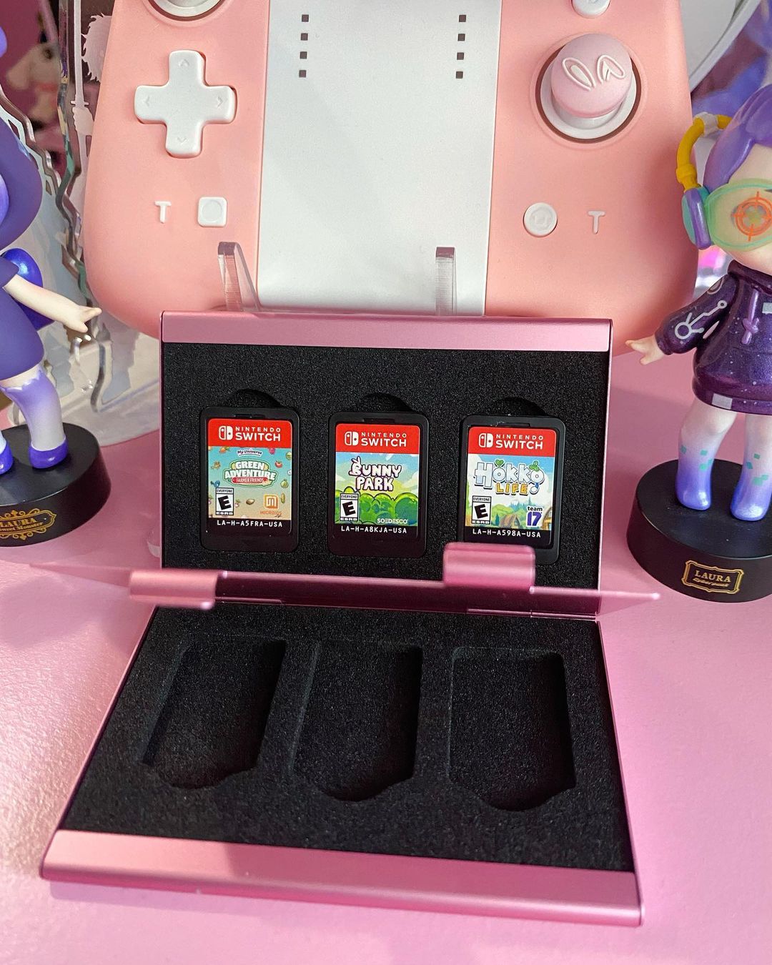small nintendo switch game case pink